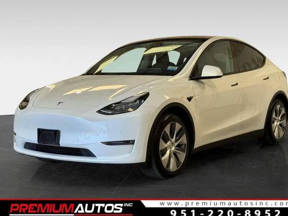 TESLA MODEL Y 2020 5YJYGDEE0LF057525 image